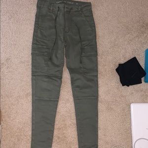 green cargo pants